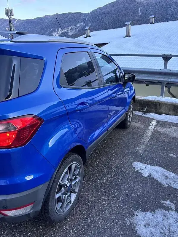 Second-hand Ford Ecosport 95 CP (69 kW) 2017 Albastru SUV