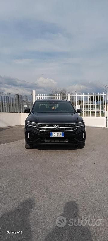 Usata VW T-Roc R-line 150 CV (110 kW) 2025 Nero SUV
