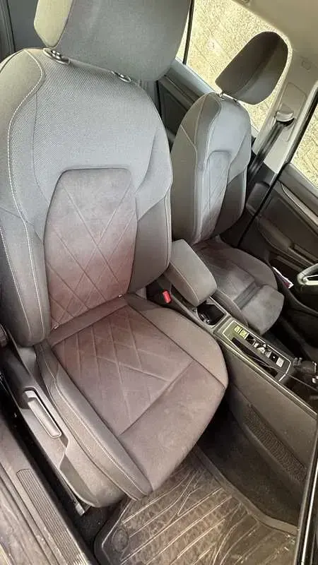 Usata VW Golf VIII Style 131 CV (96 kW) 2022 Berlina