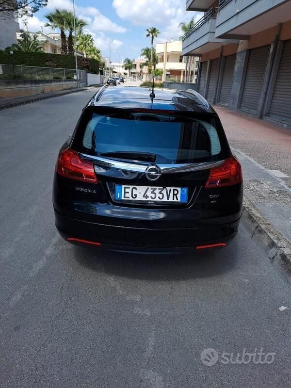 Nero Usata 2011 Opel Insignia Cosmo Station wagon | 3000 € (Super prezzo) - Immagine 1/4
