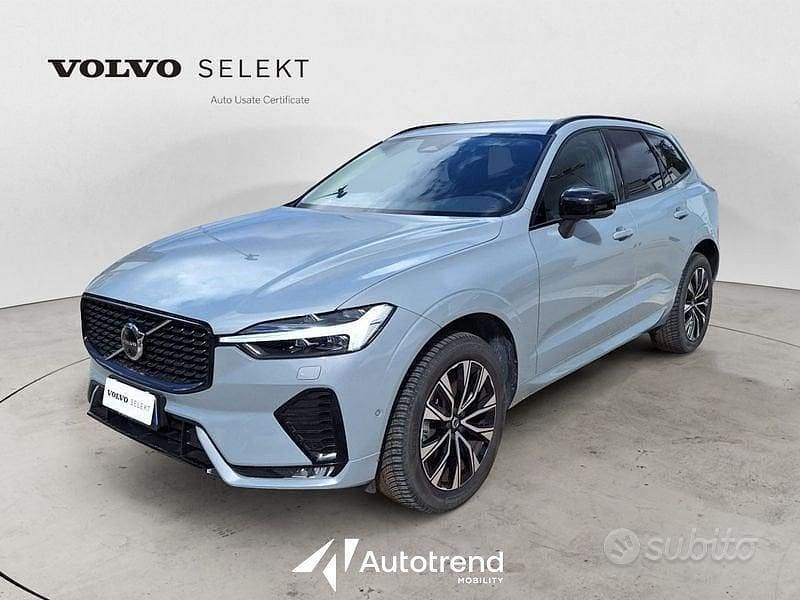 Grigio Usata 2024 Volvo XC60 Plus SUV | 43.800 € (Buon prezzo) - Immagine 1/4