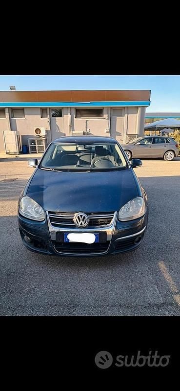 Usata VW Jetta 105 CV (77 kW) 2006 Berlina