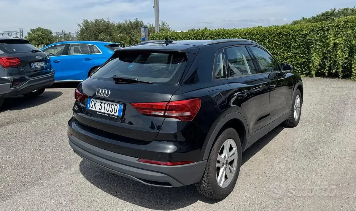 Usata Audi Q3 Ambiente 150 CV (110 kW) 2022 Nero mito metallizzato SUV