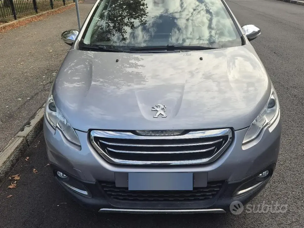Usata Peugeot 2008 Allure 120 CV (88 kW) 2016 Grigio SUV