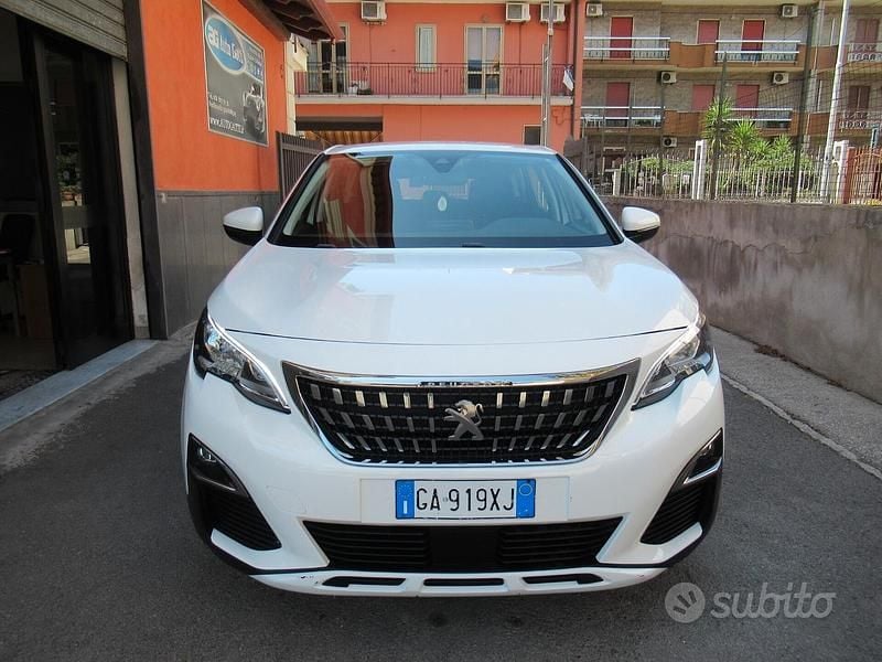 Usata Peugeot 3008 Allure 131 CV (96 kW) 2020 Bianco SUV