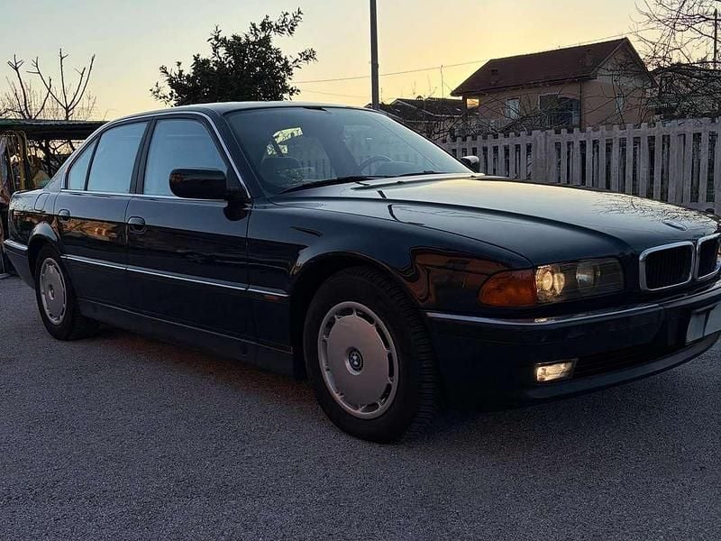 Usata BMW 725 143 CV (105 kW) 1996 Berlina