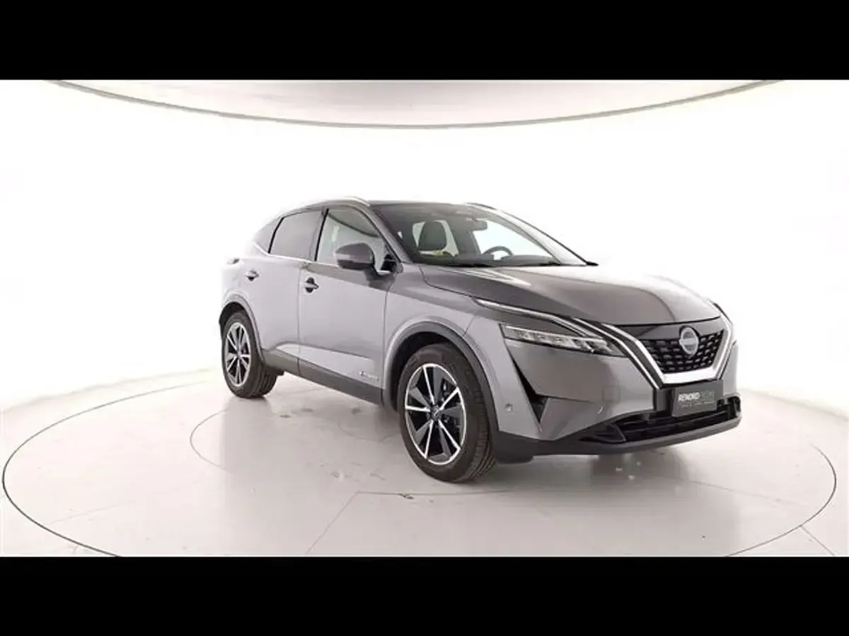 Usata Nissan Qashqai Tekna 190 CV (139 kW) 2023 Grigio scuro SUV