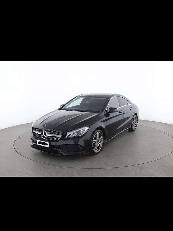 Usata Mercedes CLA200 AMG 136 CV (100 kW) 2019 Berlina