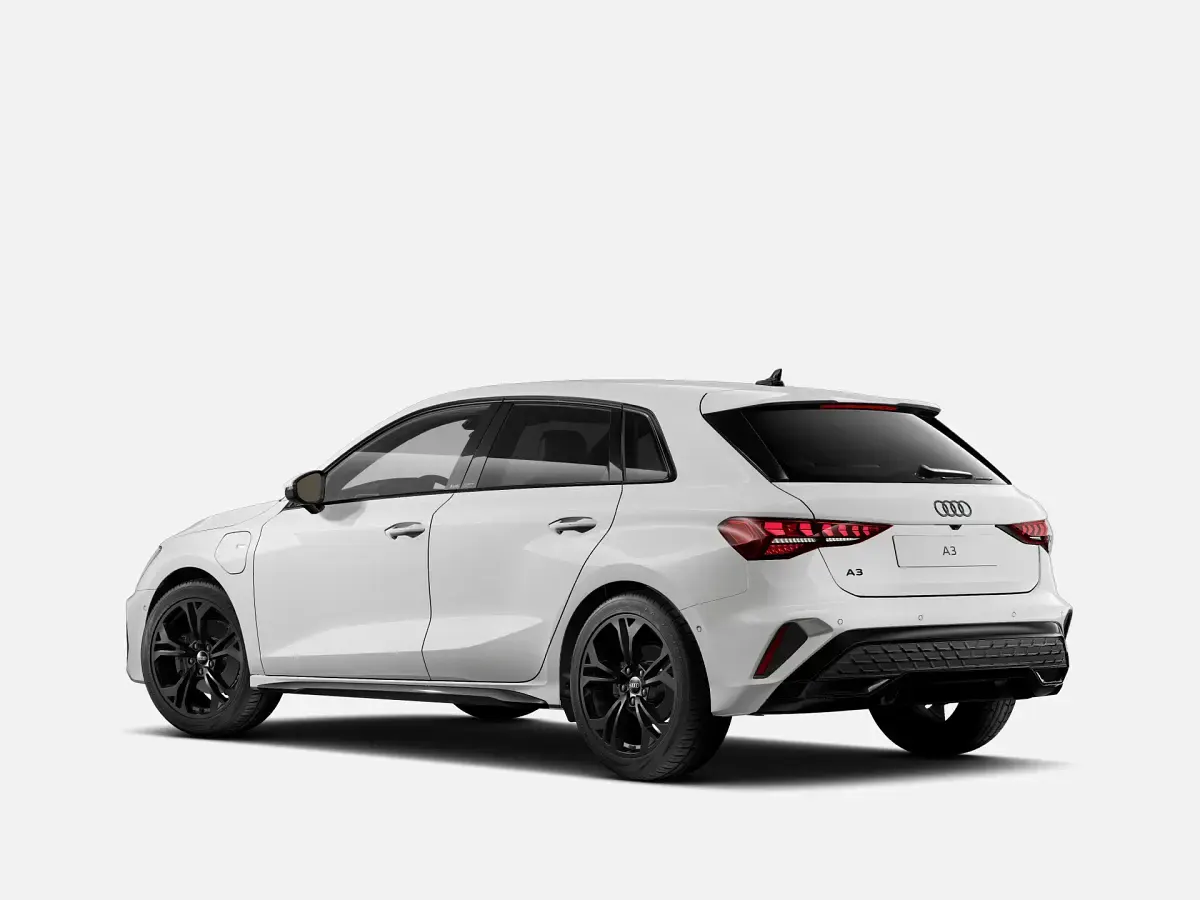 Nuova Audi A3 S-Line 204 CV (150 kW) 2026 Bianco arkona