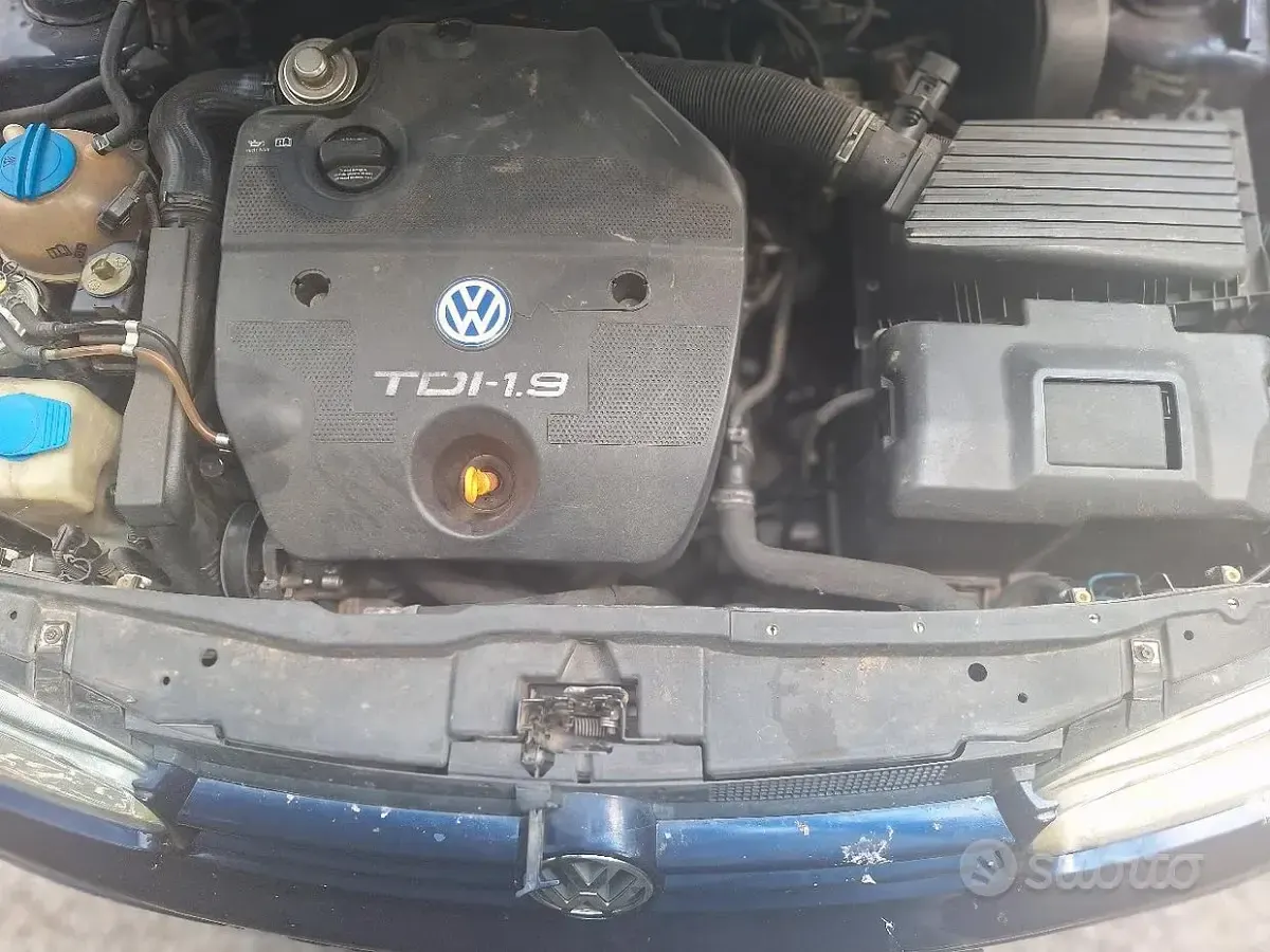 Usata VW Golf IV 90 CV (66 kW) 2002 Bluazzurro Station wagon