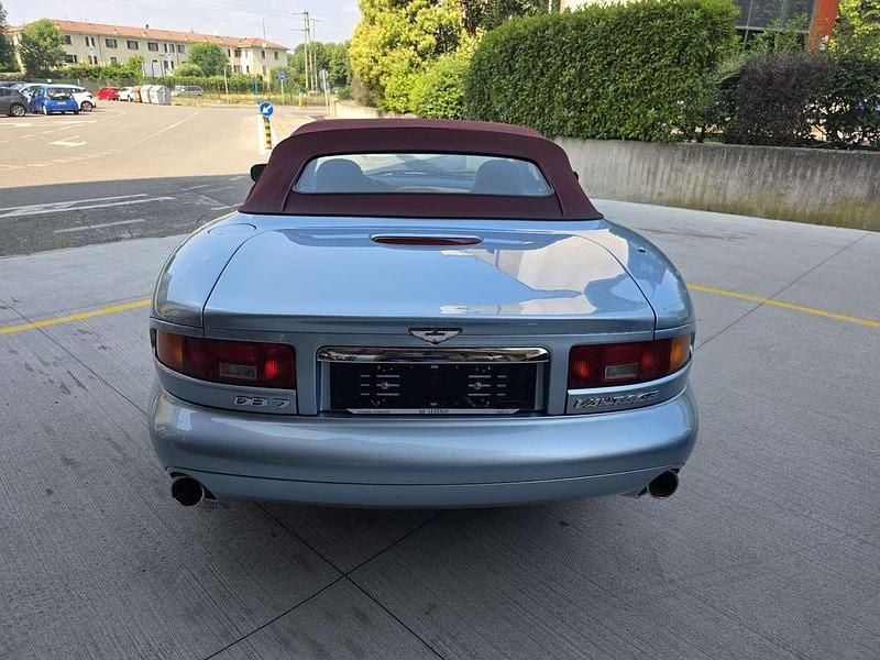 Usata Aston Martin DB7 420 CV (308 kW) 2000 Blu/azzurro Cabrio