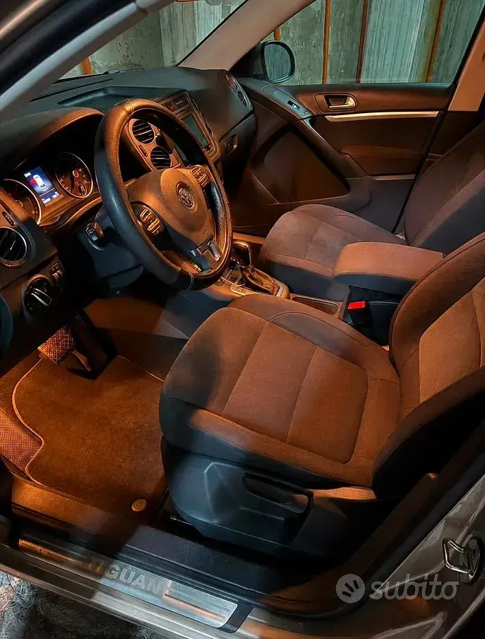 Usata VW Tiguan 140 CV (102 kW) 2014 Marrone SUV