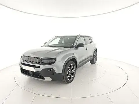 Usata Jeep Avenger Summit 101 CV (74 kW) 2025 Grigio scuro SUV