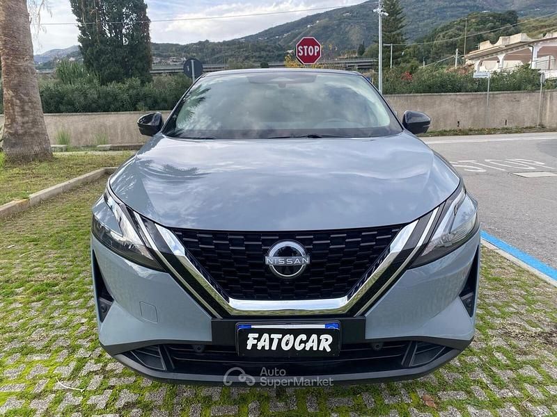 Grigio Usata 2022 Nissan Qashqai N-Connecta SUV | 22.500 € (Cara) - Immagine 1/4