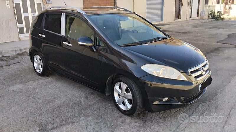 Usata Honda FR-V Executive 140 CV (102 kW) 2008 Nero Monovolume