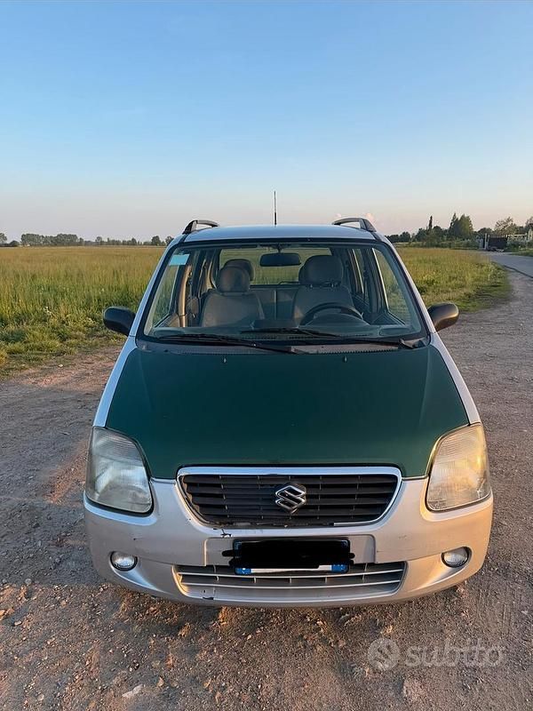 Gebraucht Suzuki Wagon R+ 2002 Grau Van / Kleinbus