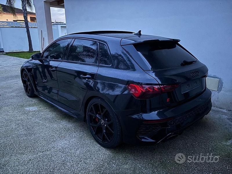 Usata Audi RS3 400 CV (294 kW) 2023 Nero Berlina