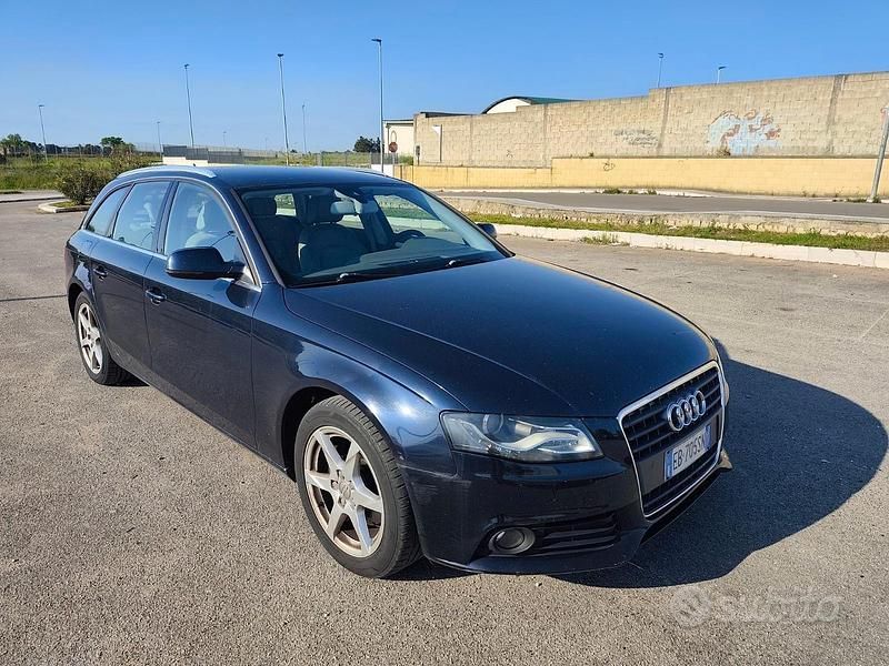 Usata Audi A4 143 CV (105 kW) 2010 Blu Station wagon