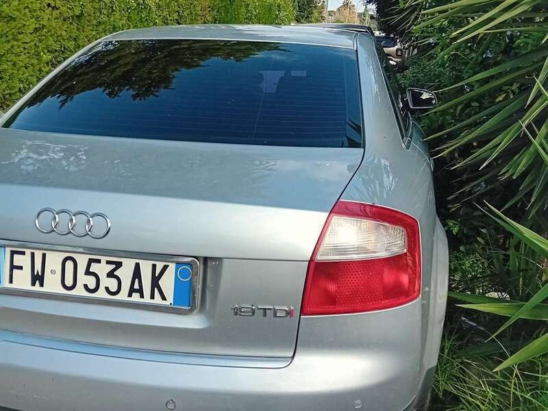 Usato 2002 Audi A4 1.9 Diesel 131 CV (1.550 €)