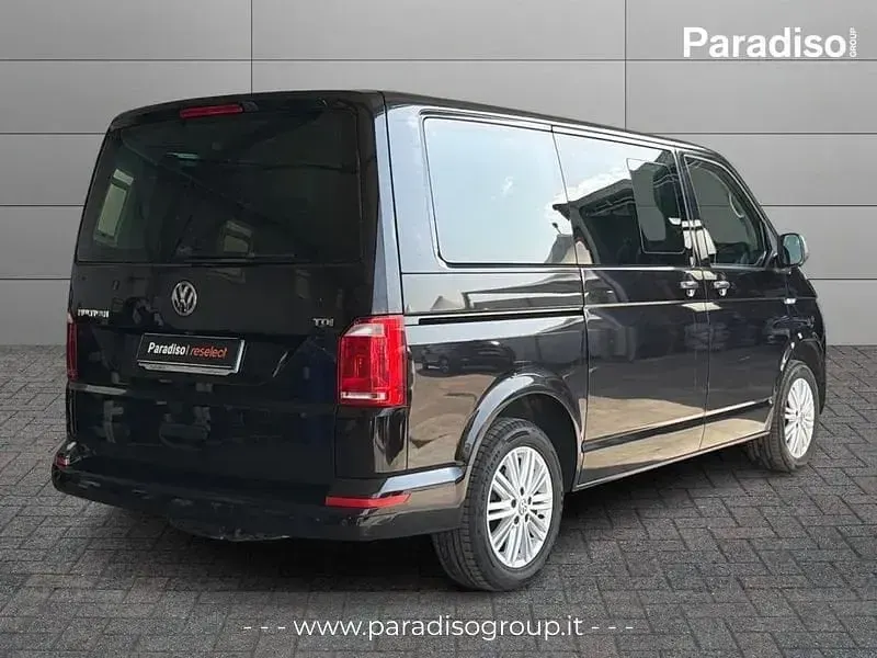 Usata VW Multivan Trendline 150 CV (110 kW) 2017 Nero Monovolume