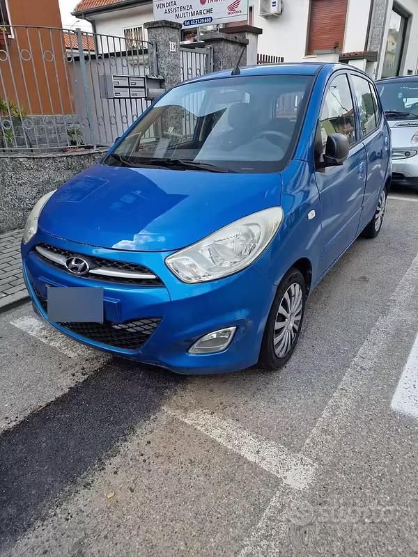 Usata Hyundai i10 69 CV (50 kW) 2011 Blu Utilitaria