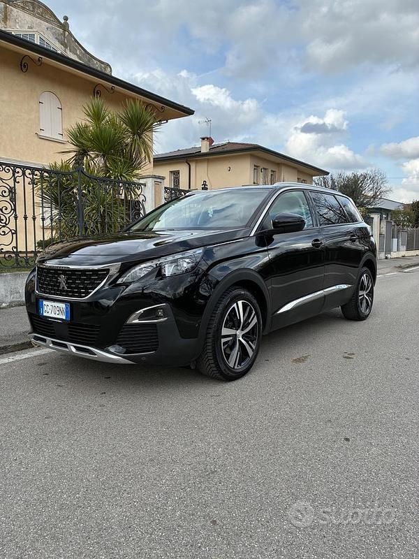 Usata Peugeot 5008 Allure 131 CV (96 kW) 2020 SUV