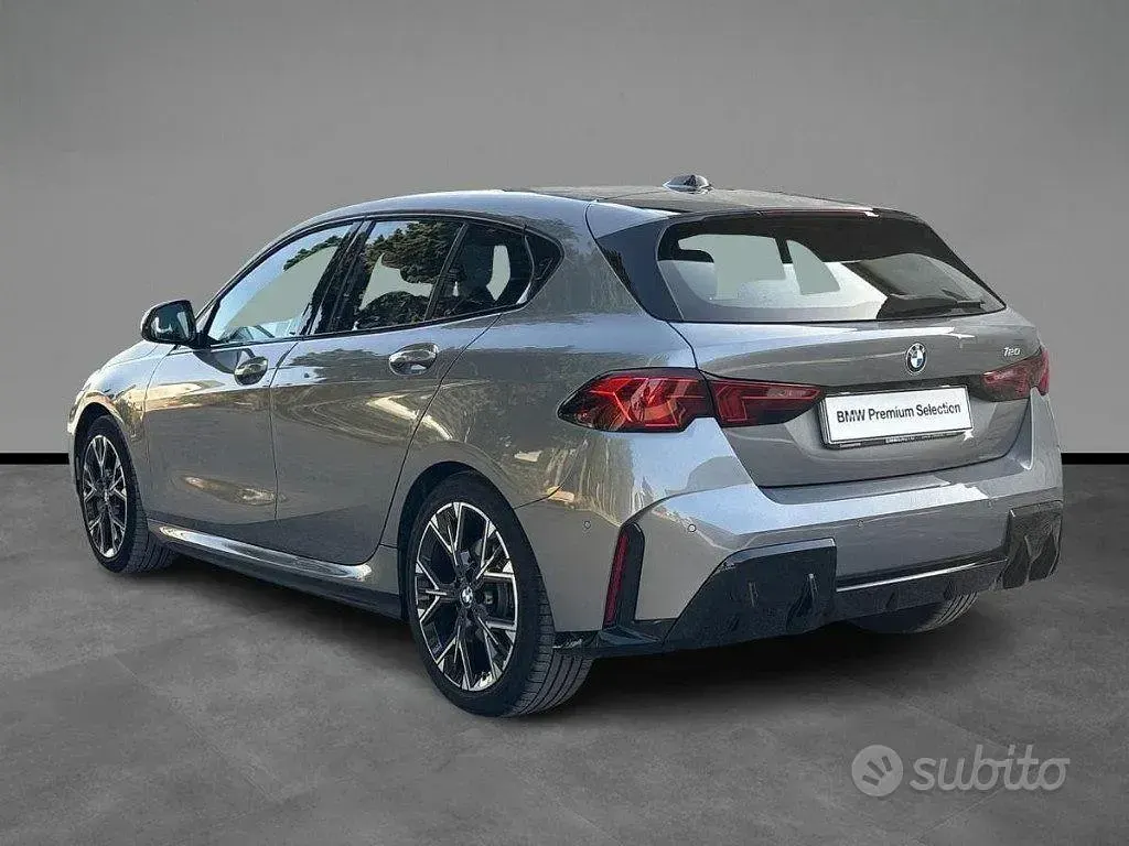 Usata BMW 120 M Sport 156 CV (114 kW) 2024 Grigio Berlina