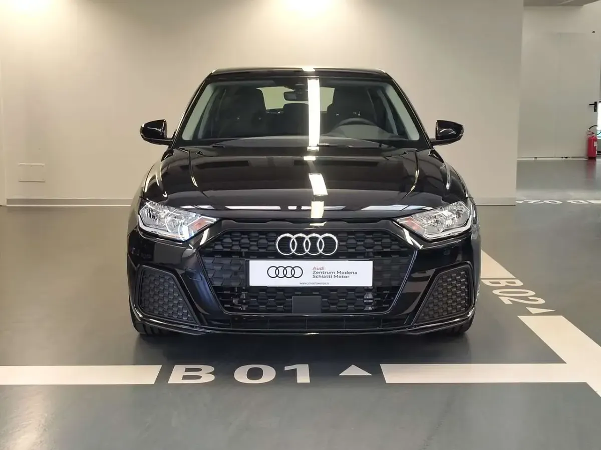 Nuova Audi A1 Business 116 CV (85 kW) 2026 Nero SUV