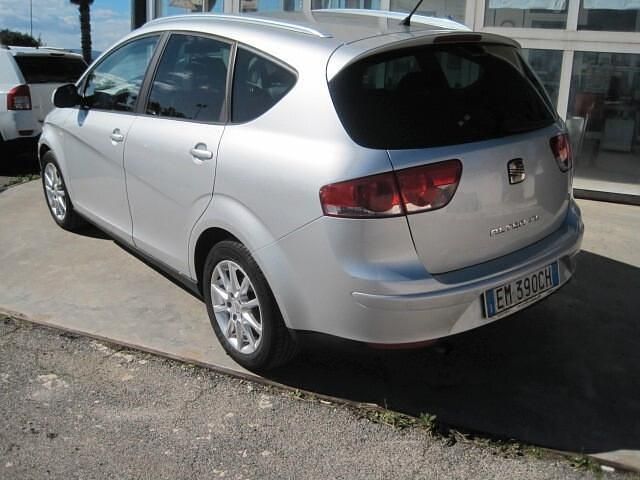 Usata Seat Altea XL Style 105 CV (77 kW) 2013 Argento Monovolume