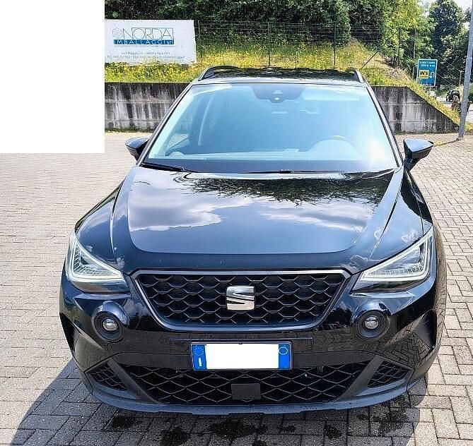 Usata Seat Arona Black Edition 95 CV (69 kW) 2024 Nero SUV