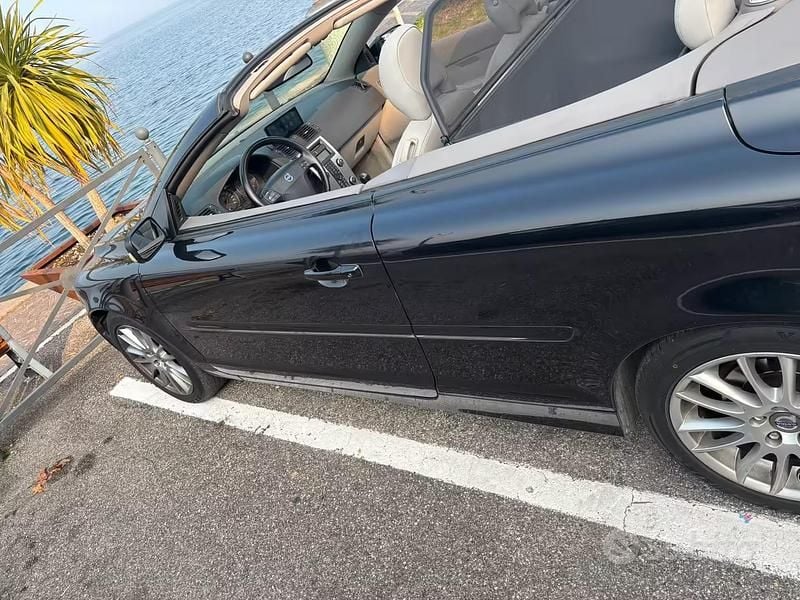 Usata Volvo C70 2007 Nero Cabrio