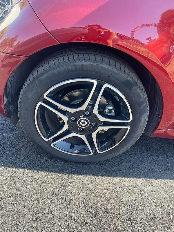 Usata Smart ForTwo Electric Drive 61 kW (84 CV) 2024 Rosso Cabrio