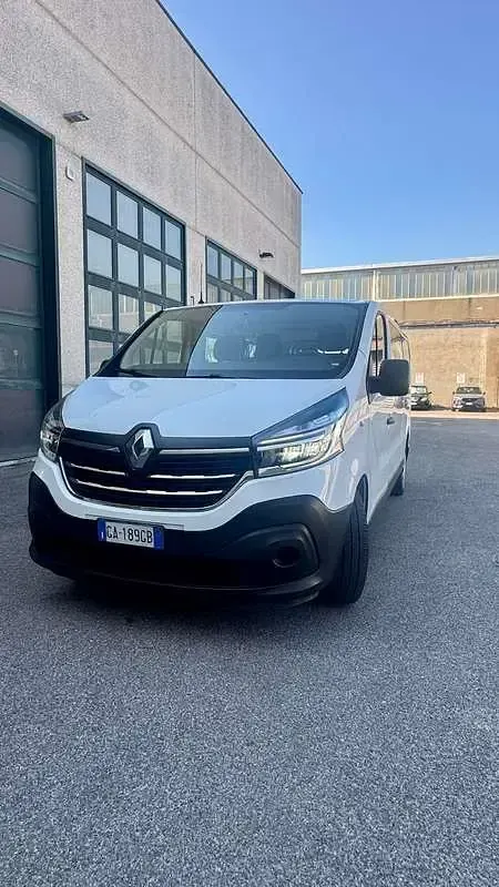 Usata Renault Trafic 120 CV (88 kW) 2020 Bianco Monovolume