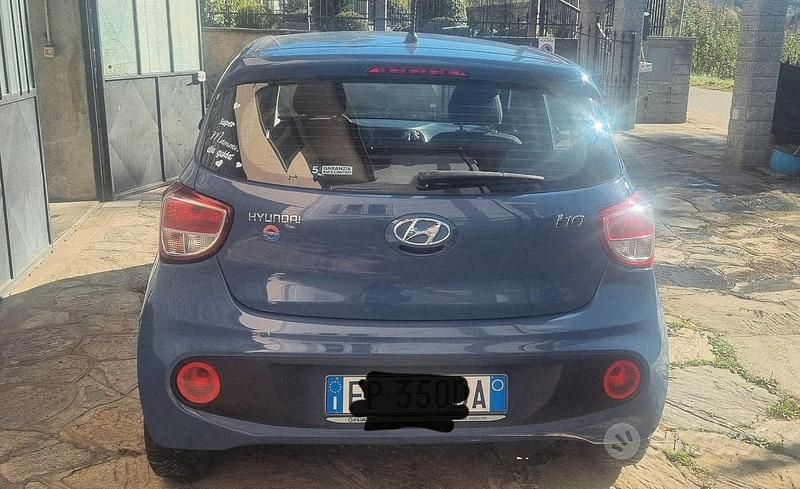 Usata Hyundai i10 83 CV (61 kW) 2018 Blu Utilitaria
