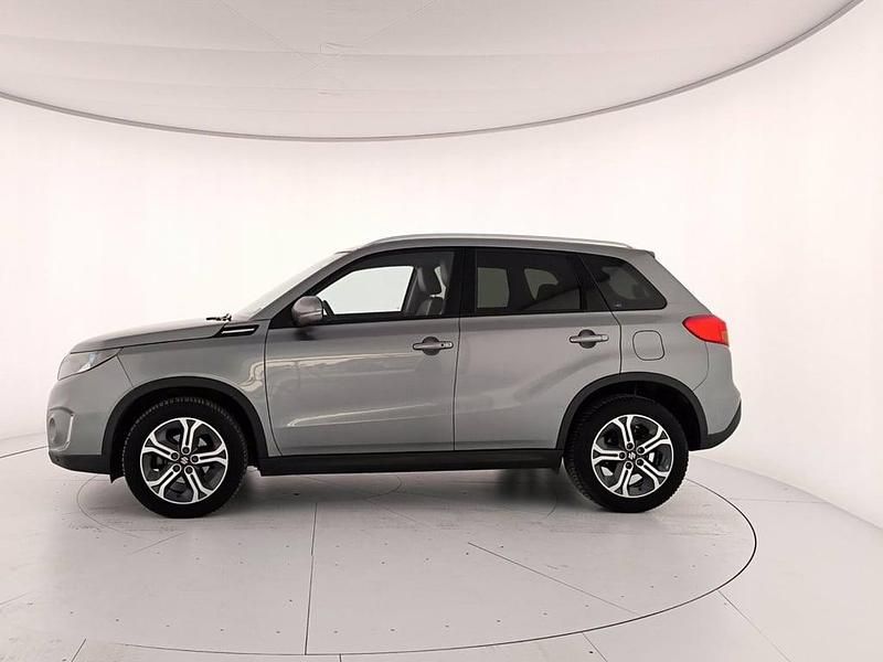 Usado Suzuki Vitara 120 CV (88 kW) 2017 Gris SUV