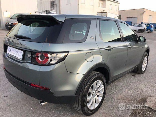 Usata Land Rover Discovery Sport 150 CV (110 kW) 2016 Grigio SUV