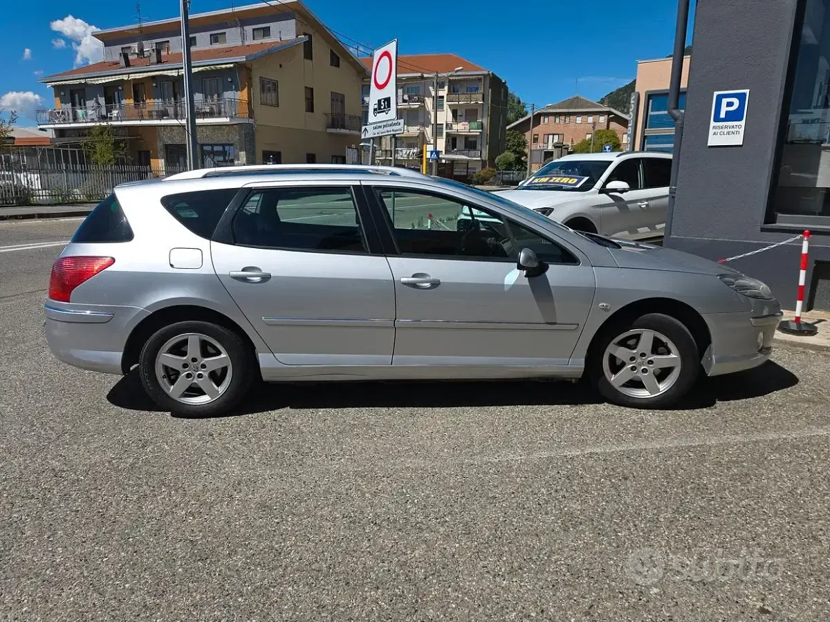Begagnad Peugeot 407 136 HK (100 kW) 2008 Grå Kombi
