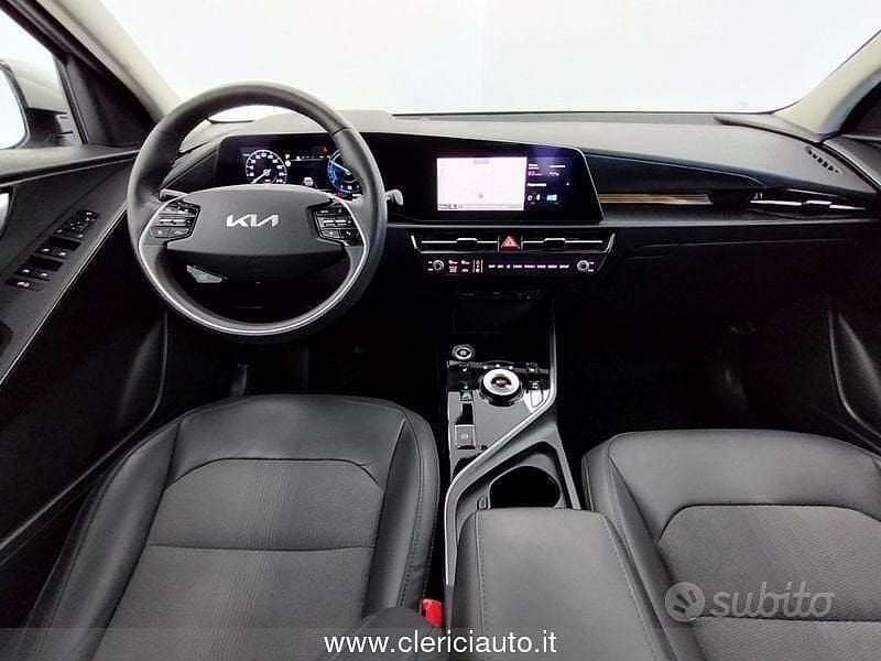 Usata Kia Niro 141 CV (103 kW) 2022 Grigio SUV