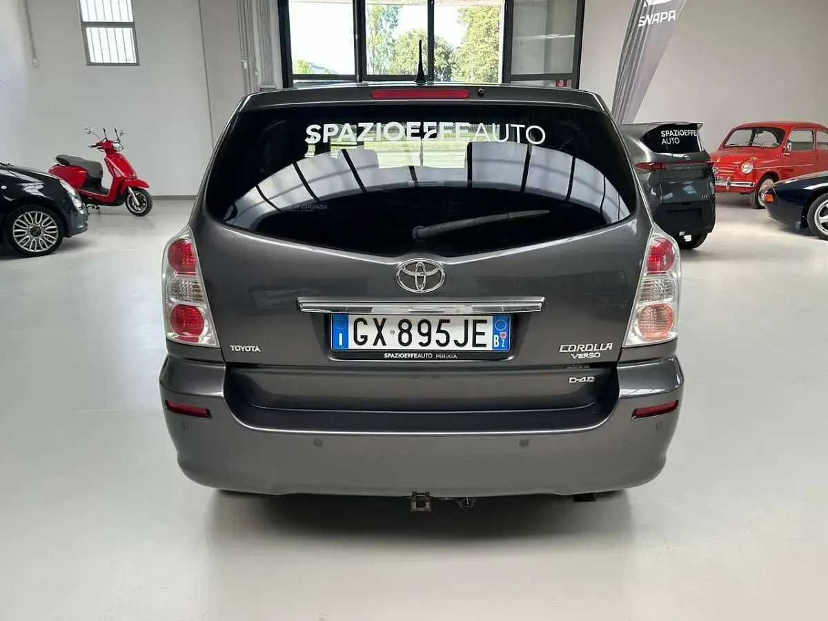 Usata Toyota Corolla Verso 136 CV (100 kW) 2009 Other Monovolume