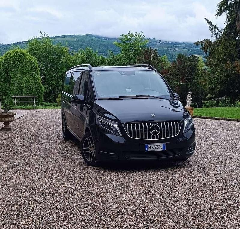 Usata Mercedes V250 Exclusive 190 CV (139 kW) 2017 Nero Monovolume