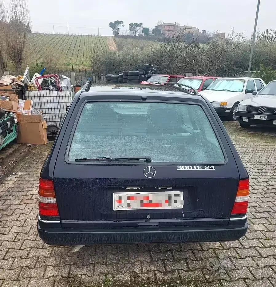 Usata Mercedes 300 231 CV (169 kW) 1990 Station wagon