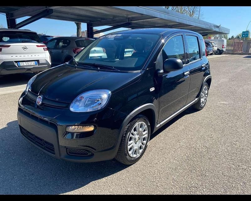 Usata Fiat Panda 69 CV (50 kW) 2024 Nero Utilitaria