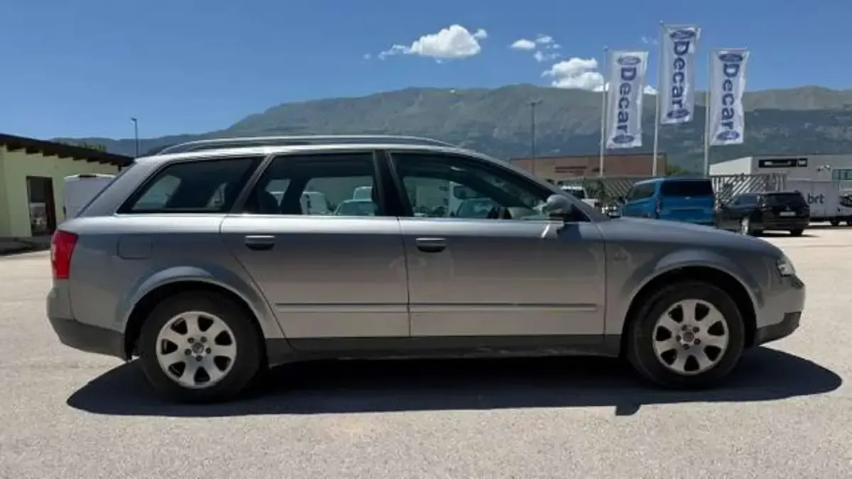 Usata Audi A4 131 CV (96 kW) 2003 Argento Station wagon