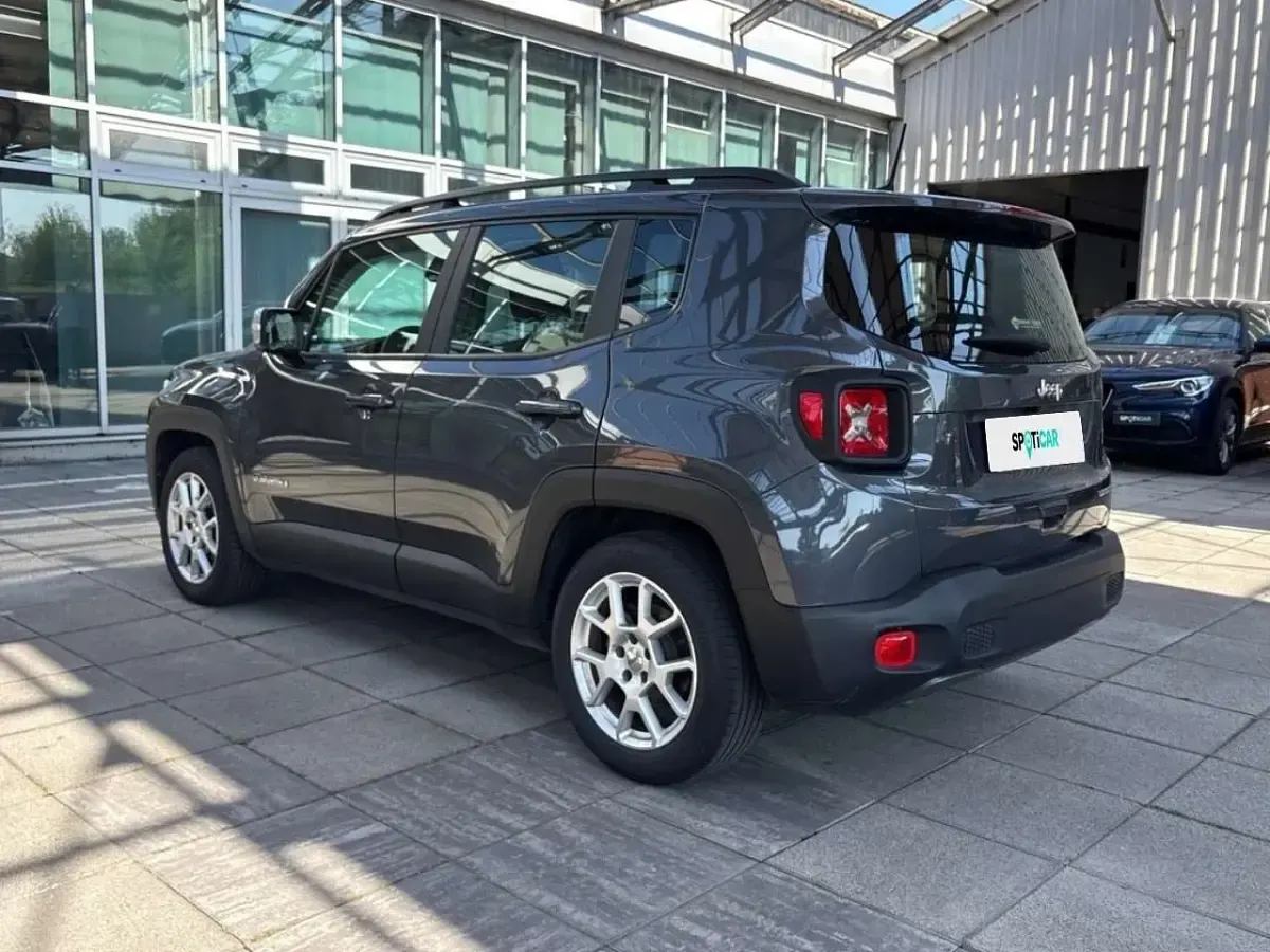 Usata Jeep Renegade Limited 131 CV (96 kW) 2022 Grigio SUV