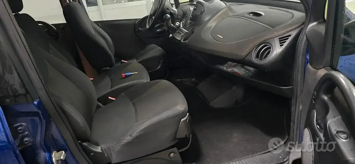 Usata Fiat Multipla Active 103 CV (75 kW) 2008 Grigio Monovolume