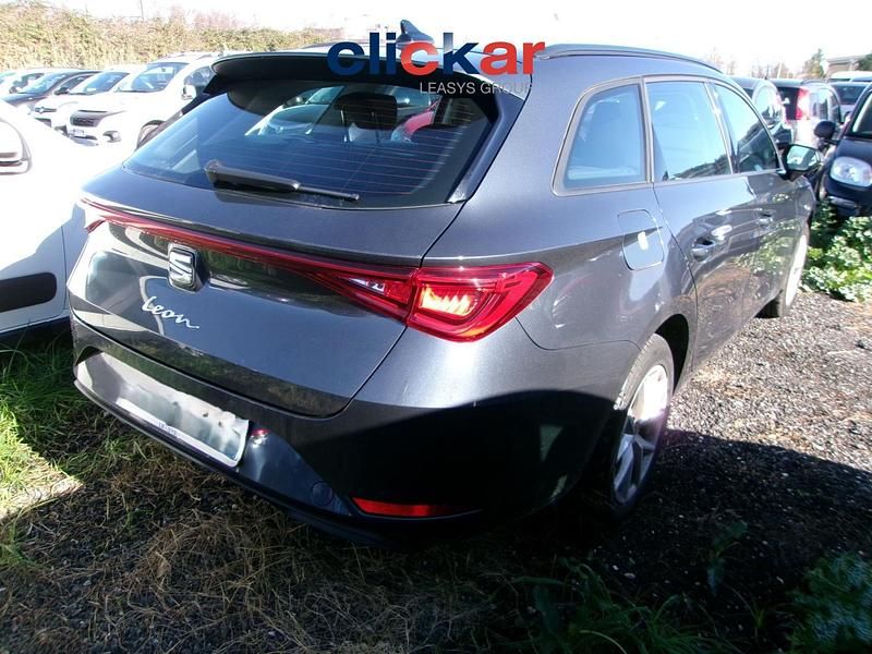 Usata Seat Leon Style 116 CV (85 kW) 2023 Grigio Station wagon