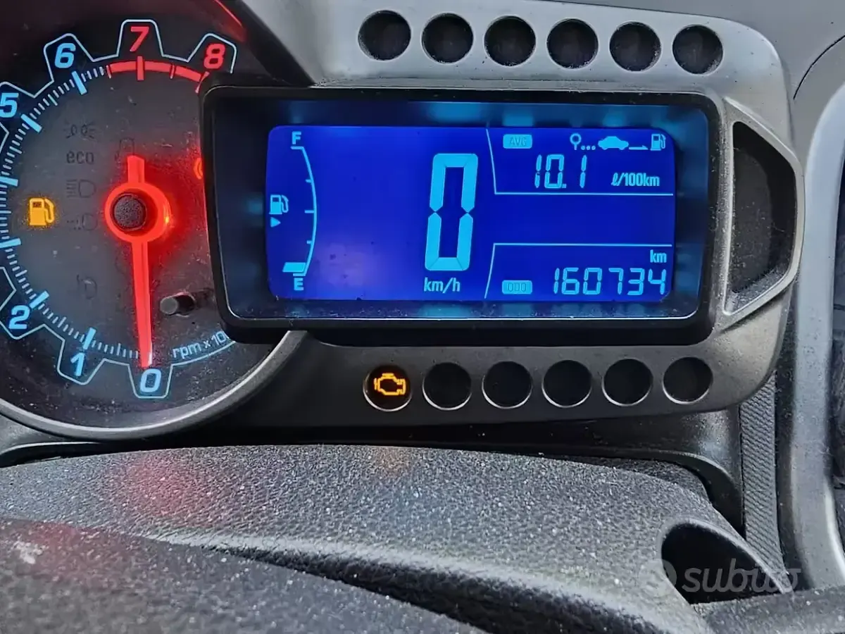 Usata Chevrolet Aveo 69 CV (50 kW) 2013 Blu Berlina