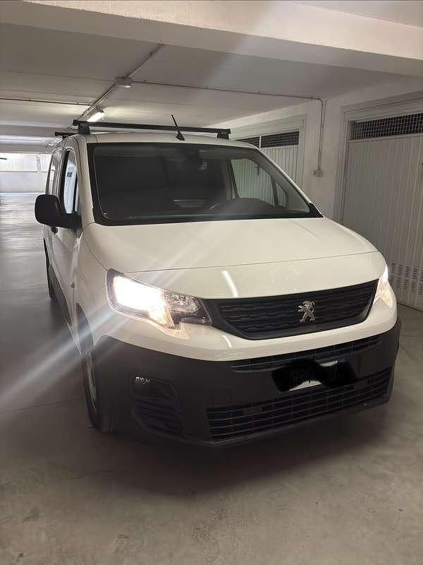 Usata Peugeot TePee Active 75 CV (55 kW) 2020 Station wagon