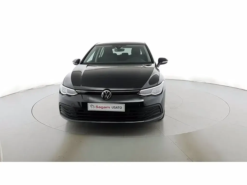 Usata VW Golf VIII Life 110 CV (80 kW) 2023 Nero deep effetto perlato
