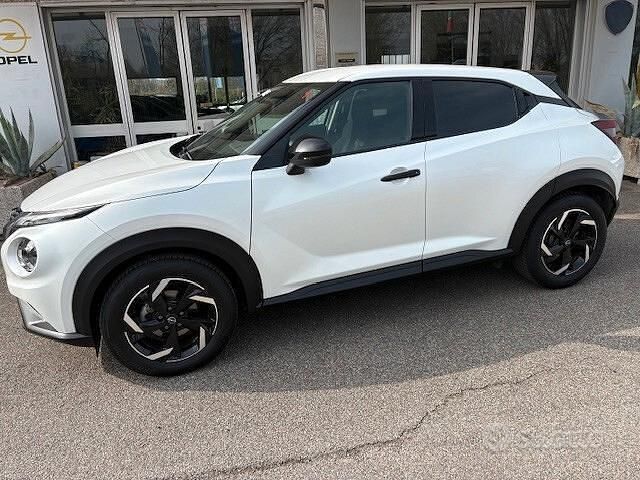 Usata Nissan Juke Acenta 114 CV (83 kW) 2025 Bianco SUV